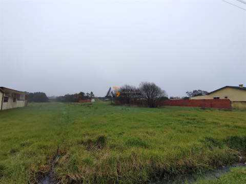 Terreno proximo à A25 à venda na Gafanha da Nazaré