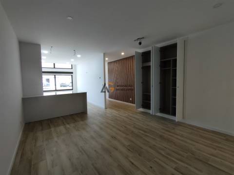 Apartamento T1+1 Moderno na Av. José Estêvão – Gafanha da Nazaré