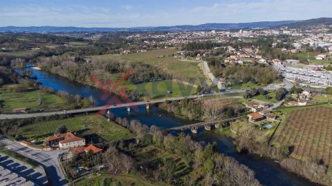 Pavilhão Industrial - Amares (Parque Industrial de Figueiredo)