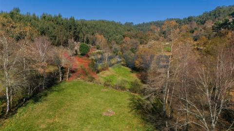 Terreno c/ 1.440m2 - Soutelo, Vieira do Minho