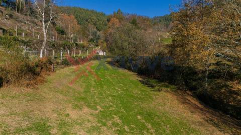 Terreno c/ 1.440m2 - Soutelo, Vieira do Minho