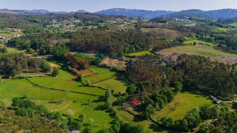 Terreno Rústico - Serzedelo, Póvoa de Lanhoso