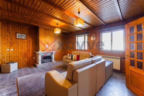 Moradia para Venda em Anissó, Vieira do Minho