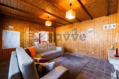 Moradia para Venda em Anissó, Vieira do Minho