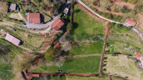 Terreno p/ Venda - Cantelães, Vieira do Minho