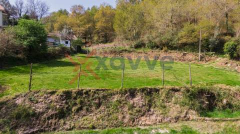 Terreno p/ Venda - Cantelães, Vieira do Minho