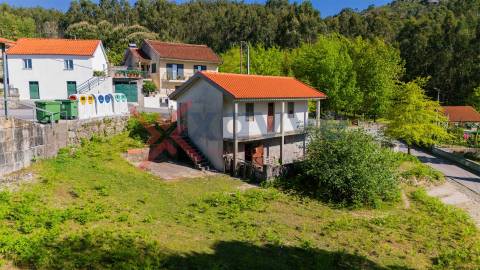 Terreno c/ 1.600m2 - Anissó, Vieira do Minho