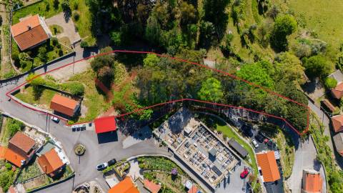 Terreno c/ 1.600m2 - Anissó, Vieira do Minho