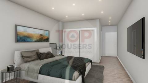 Apartamento T4 novo com garagem em Loulé