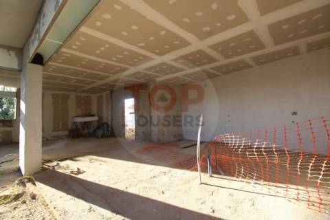 Moradia nova T3 com piscina - São Brás de Alportel