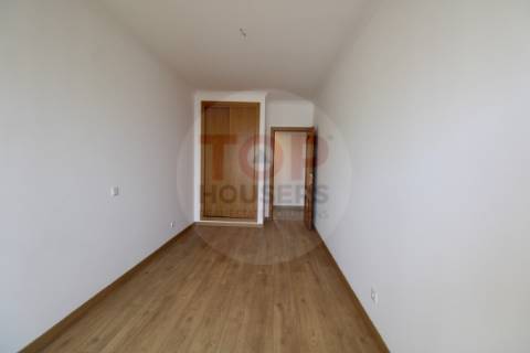 Apartamento T4+1 Triplex à Venda no Centro de Faro
