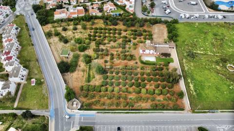 Terreno com viabilidade de construção para Empreendimento de Luxo em Cabanas de Tavira, Faro.
