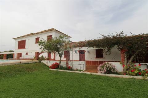 Terreno com viabilidade de construção para Empreendimento de Luxo em Cabanas de Tavira, Faro.