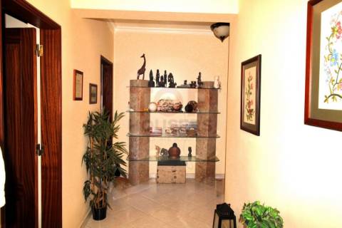 T3 em olhão com varandas