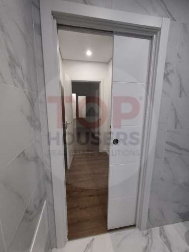 Apartamento T1 Novo com piscina no terraço e garagem - Olhão