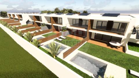 Terreno Para construção de 12 moradias e Spa