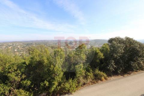 Lote Urbano - Moradia T3 com Piscina e Moinho Histórico com Vista Panorâmica no Algarve