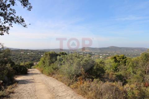 Lote Urbano - Moradia T3 com Piscina e Moinho Histórico com Vista Panorâmica no Algarve