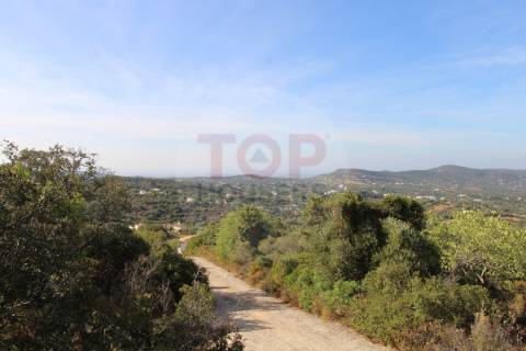 Lote Urbano - Moradia T3 com Piscina e Moinho Histórico com Vista Panorâmica no Algarve