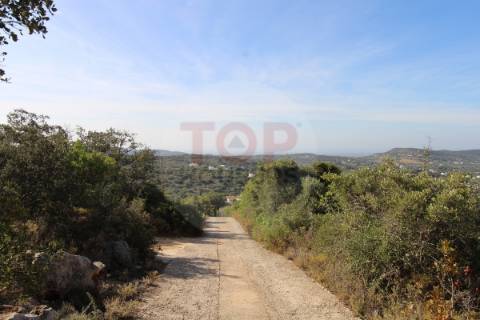 Lote Urbano - Moradia T3 com Piscina e Moinho Histórico com Vista Panorâmica no Algarve