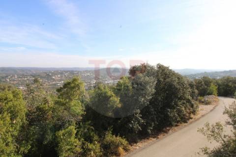 Lote Urbano - Moradia T3 com Piscina e Moinho Histórico com Vista Panorâmica no Algarve