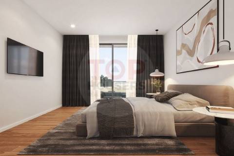 T4 Duplex novo em Almancil