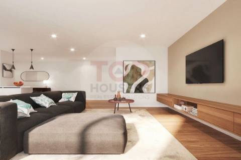 T4 Duplex novo em Almancil