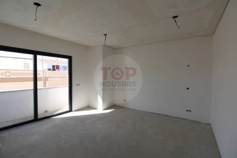 Moradia T3 Nova no Centro de Faro