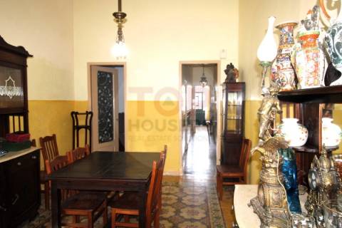 T4 com traços tradicionais em Olhão