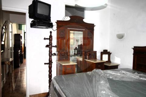 T4 com traços tradicionais em Olhão