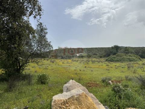 Terreno Misto em Moncarapacho