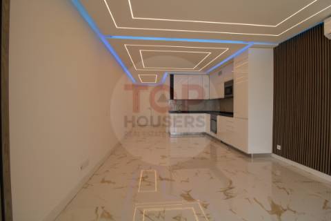 Apartamento T2  em Quarteira – com garagem