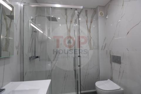 Apartamento T3 em Olhão com garagem