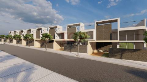 Terreno com Projeto Aprovado para Moradia T3 em um loteamento