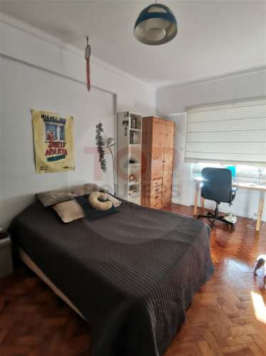 Apartamento T2+1 em Sacavém - Uma Oportunidade Imperdível!