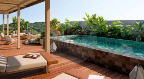 Penthouse de luxo com piscina privativa