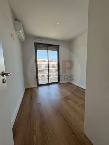 Apartamento T3 em condominio de luxo