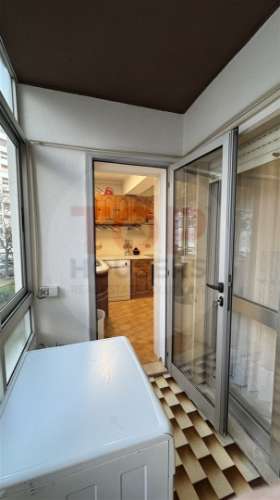 Apartamento T4 com elevador no centro de Faro