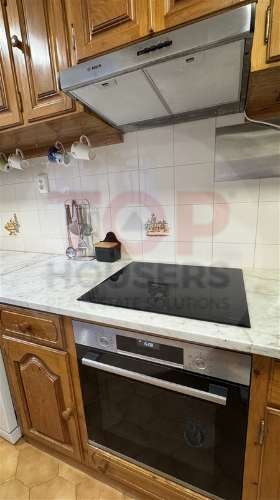 Apartamento T4 com elevador no centro de Faro