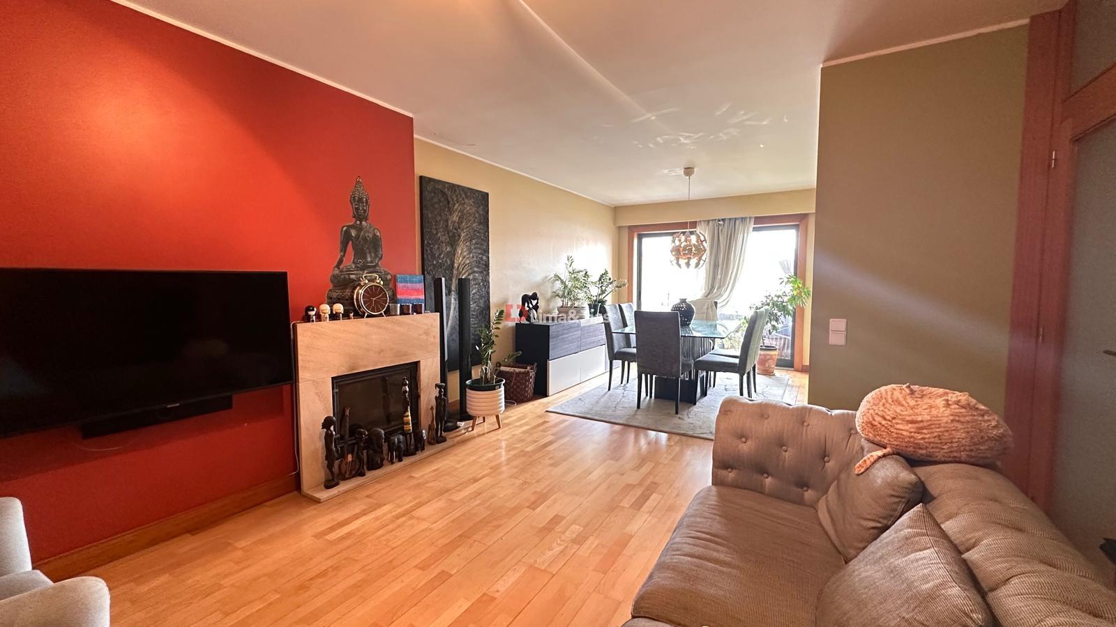 Apartamento T2 Venda em Mafamude e Vilar do Paraíso,Vila Nova de Gaia