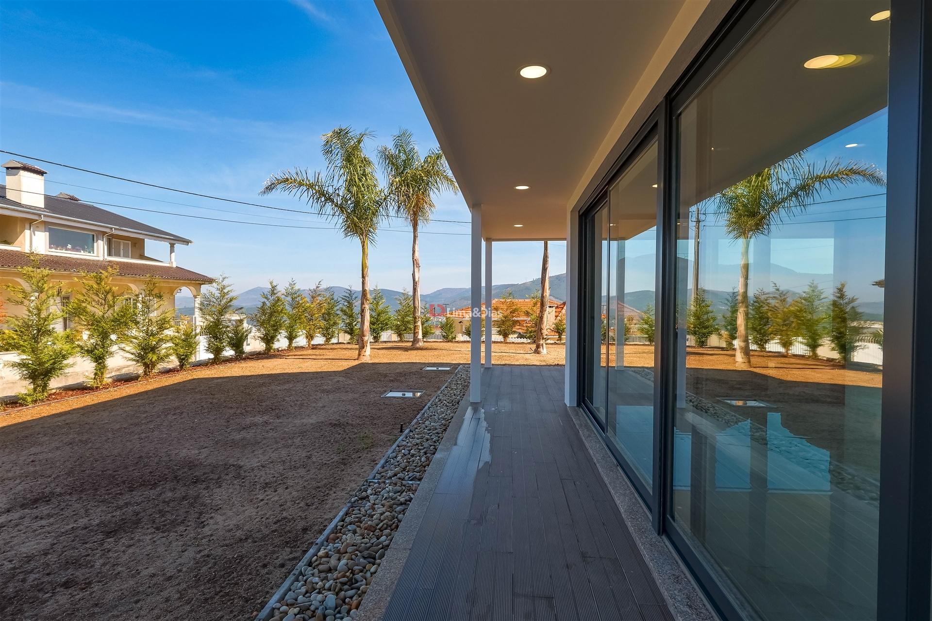 Moradia Isolada T3 Venda em Raiva, Pedorido e Paraíso,Castelo de Paiva