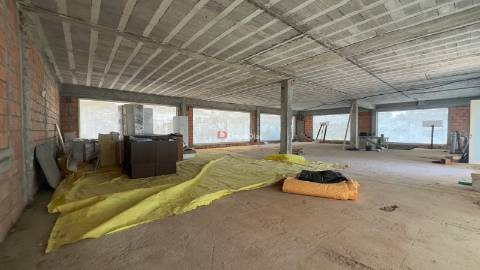 Loja  Venda em Avintes,Vila Nova de Gaia