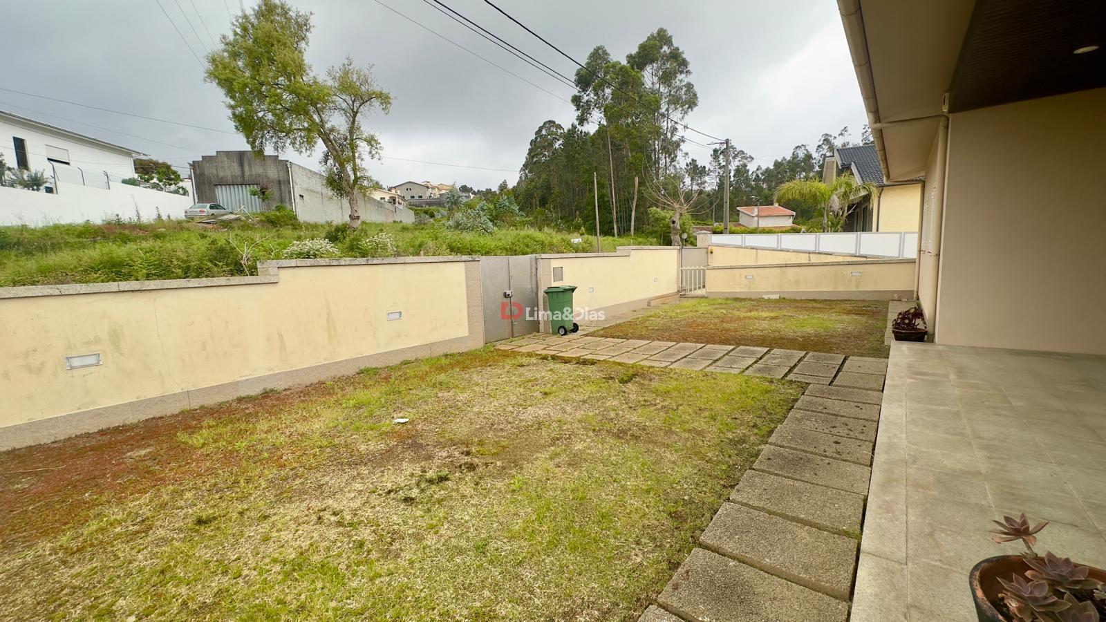 Moradia Isolada T4 Venda em Santa Maria da Feira, Travanca, Sanfins e Espargo,Santa Maria da Feira