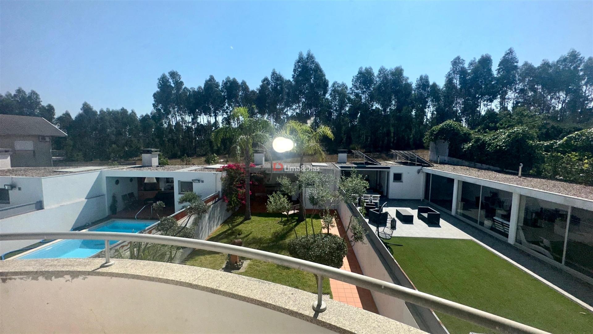 Moradia em Banda T4 Venda em Canedo, Vale e Vila Maior,Santa Maria da Feira