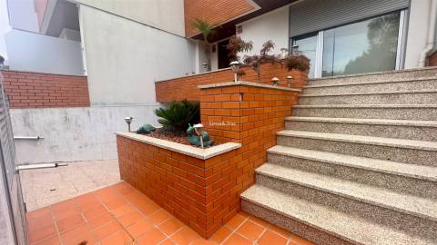 Moradia em Banda T4 Venda em Canedo, Vale e Vila Maior,Santa Maria da Feira