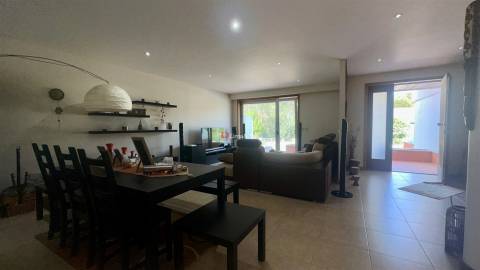 Moradia em Banda T4 Venda em Canedo, Vale e Vila Maior,Santa Maria da Feira