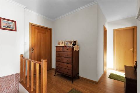 T-3 Duplex em Paredes