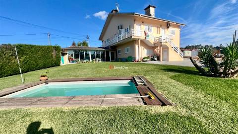 Moradia Isolada T3 Venda em São João de Ver,Santa Maria da Feira