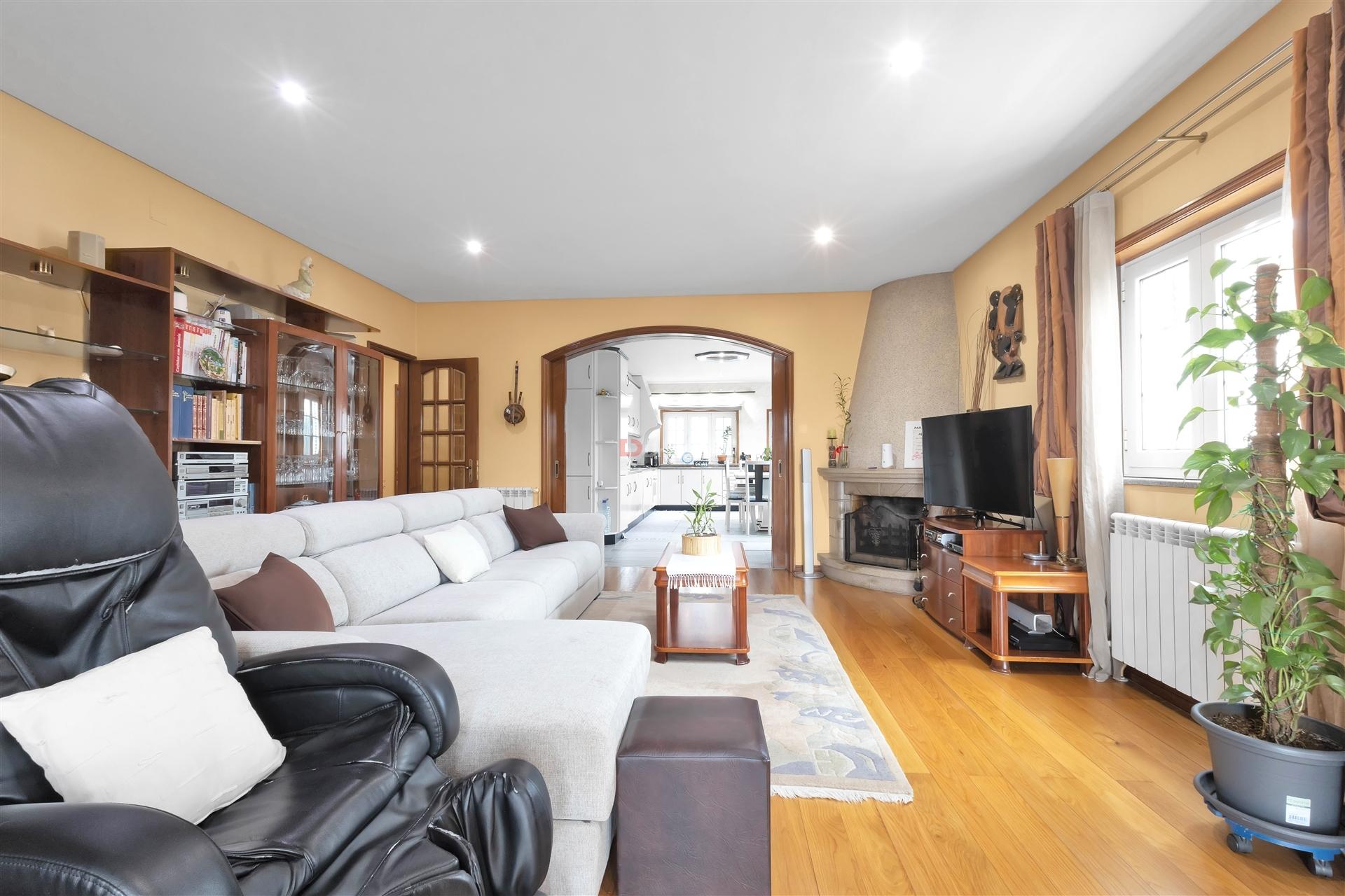 Moradia Isolada T3 Venda em São João de Ver,Santa Maria da Feira