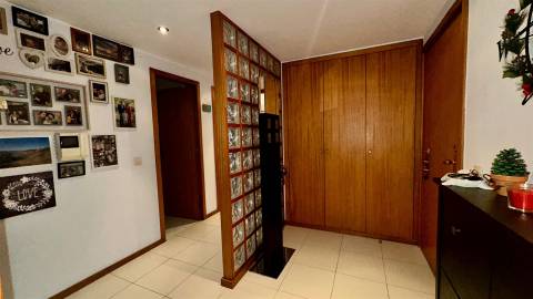 Apartamento T2 Venda em São Paio de Oleiros,Santa Maria da Feira